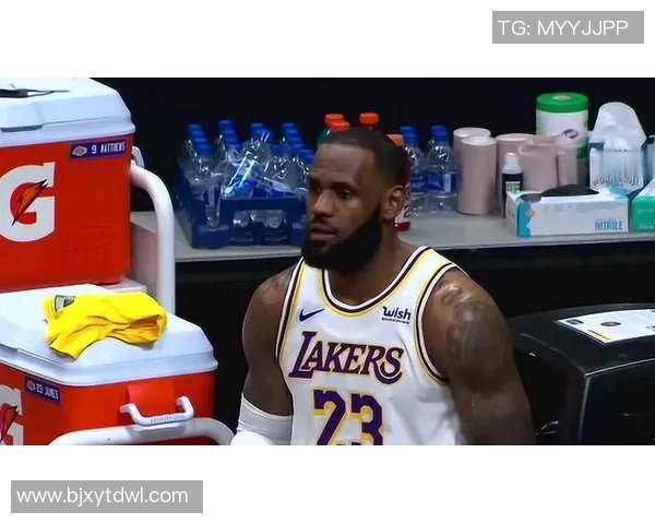 湖人对决掘金第五场精彩第四节录像回放分析与解读